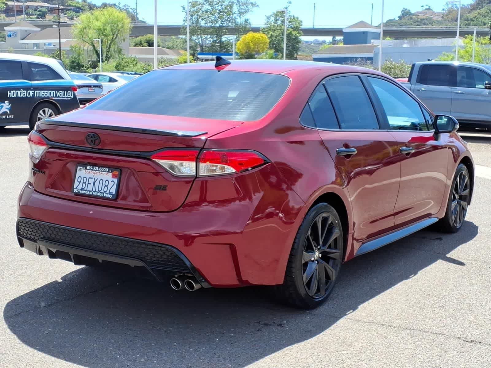 Thumbnail: 2022 Toyota Corolla - 3