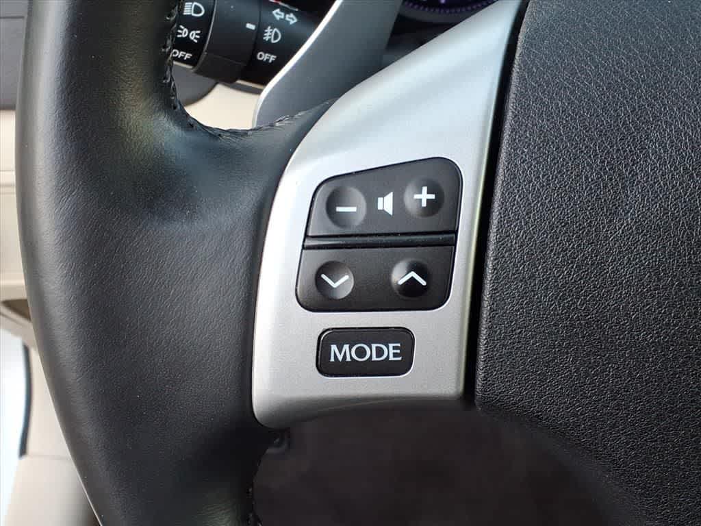 Thumbnail: 2012 Lexus IS - 18