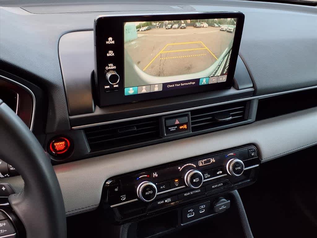 Thumbnail: 2024 Honda Pilot - 21