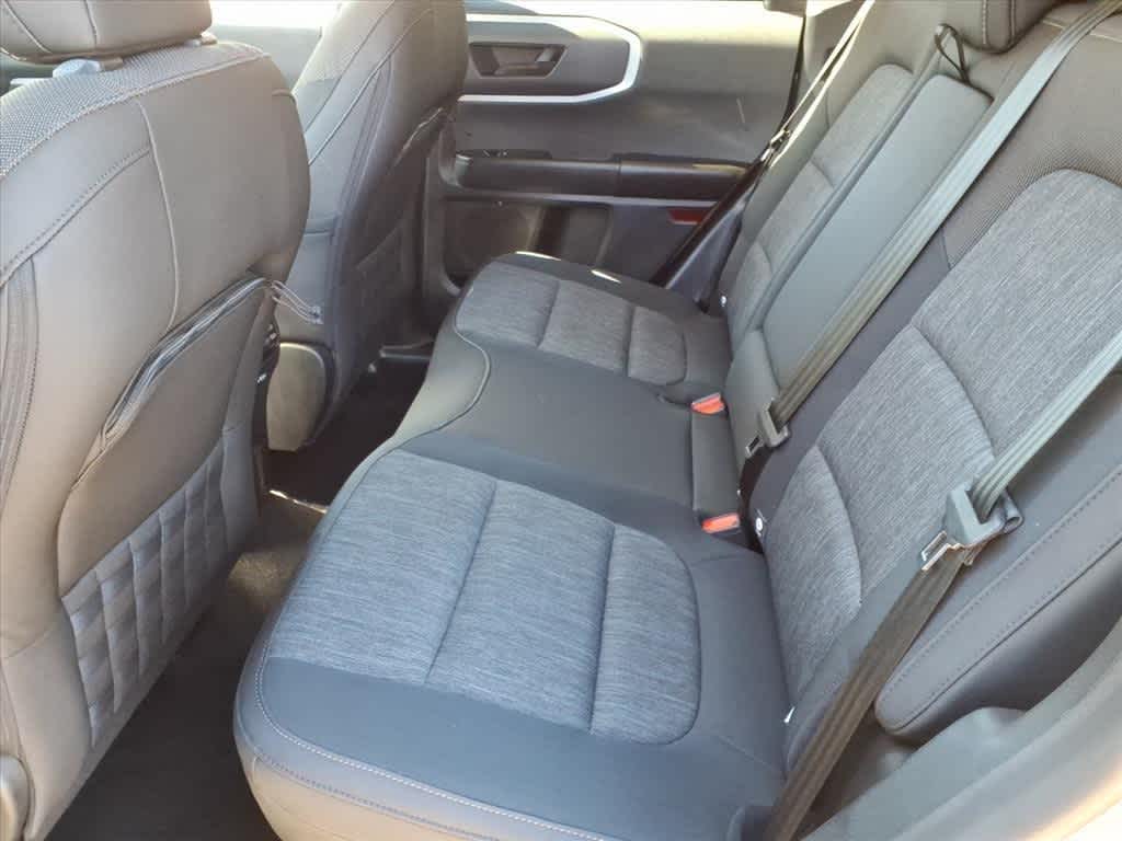 Thumbnail: 2022 Ford Bronco Sport - 9