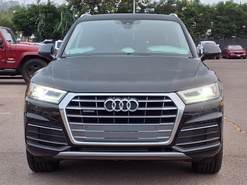 2020 Audi Q5 45 Premium photo 2