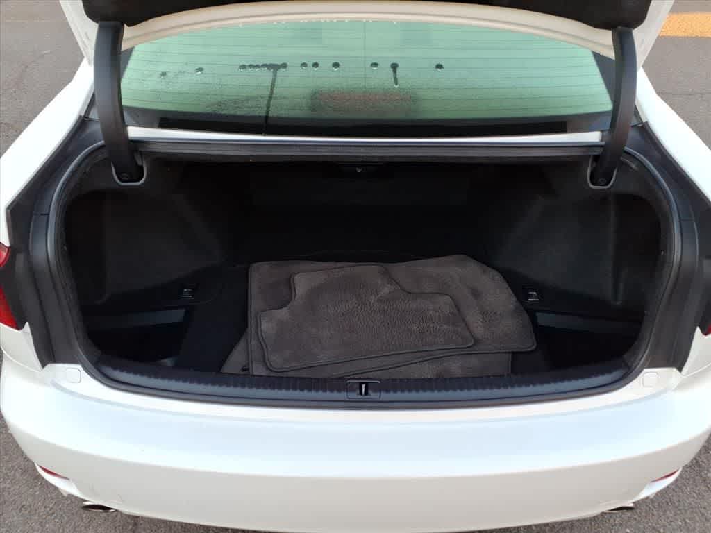 Thumbnail: 2012 Lexus IS - 6