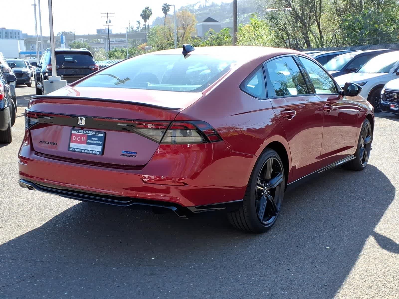2026 Honda Accord Hybrid Sport-L - Photo 4