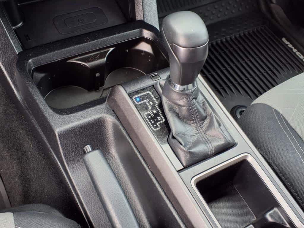 Thumbnail: 2020 Toyota Tacoma - 22