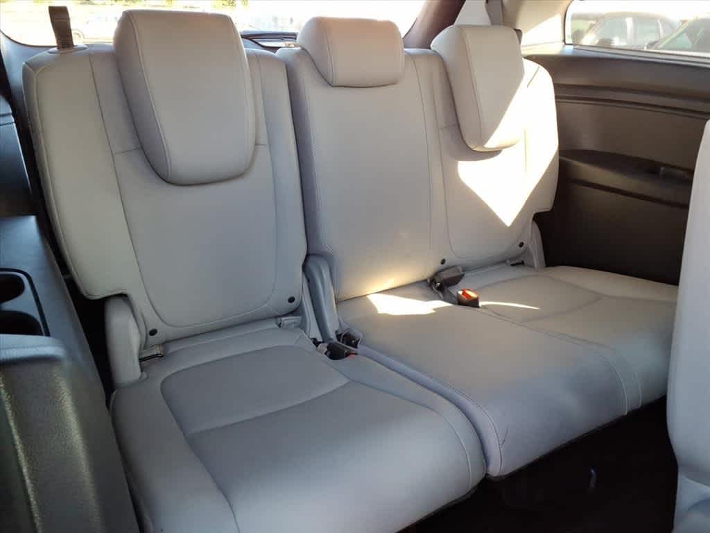 Thumbnail: 2019 Honda Odyssey - 12