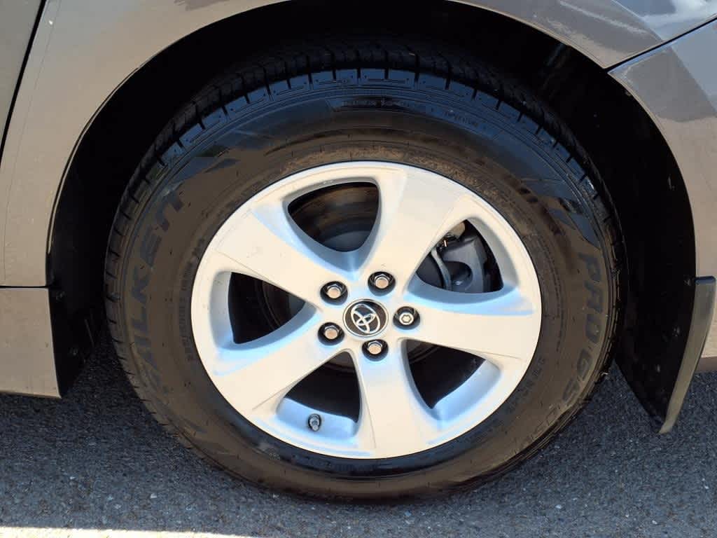 2019 Toyota Sienna LE 9