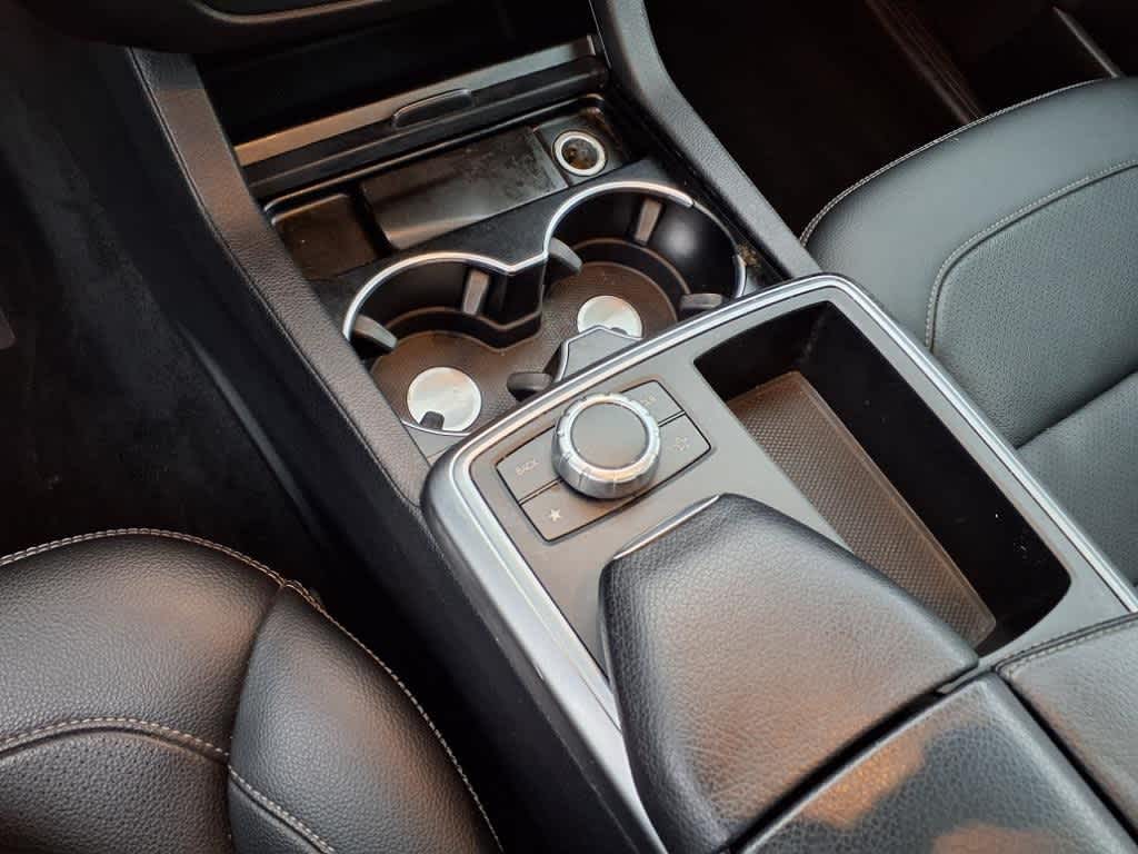 Thumbnail: 2015 Mercedes-Benz M-Class - 23