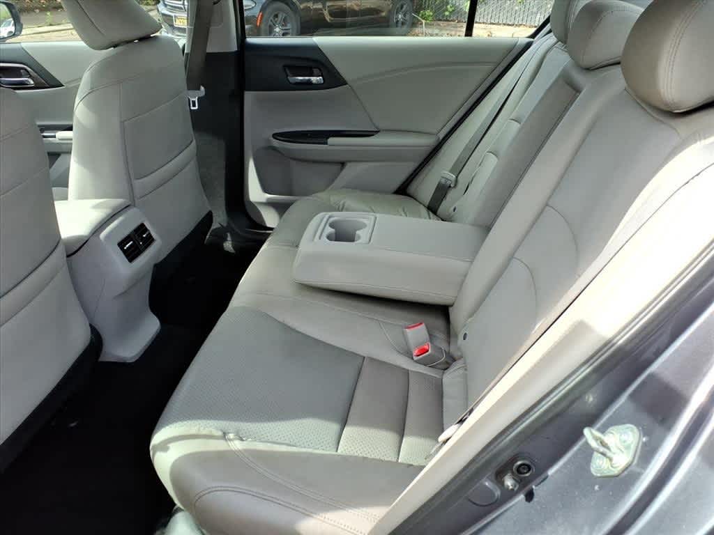 Thumbnail: 2016 Honda Accord - 9