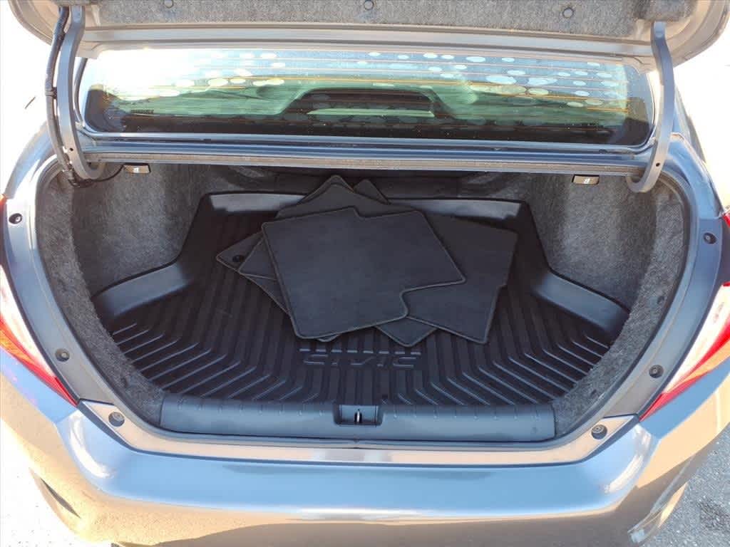 Thumbnail: 2016 Honda Civic - 6