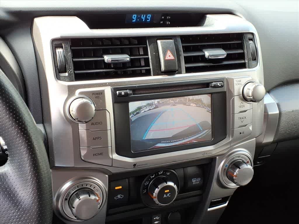 Thumbnail: 2014 Toyota 4Runner - 22