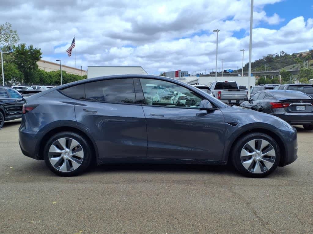 Thumbnail: 2023 Tesla Model Y - 4