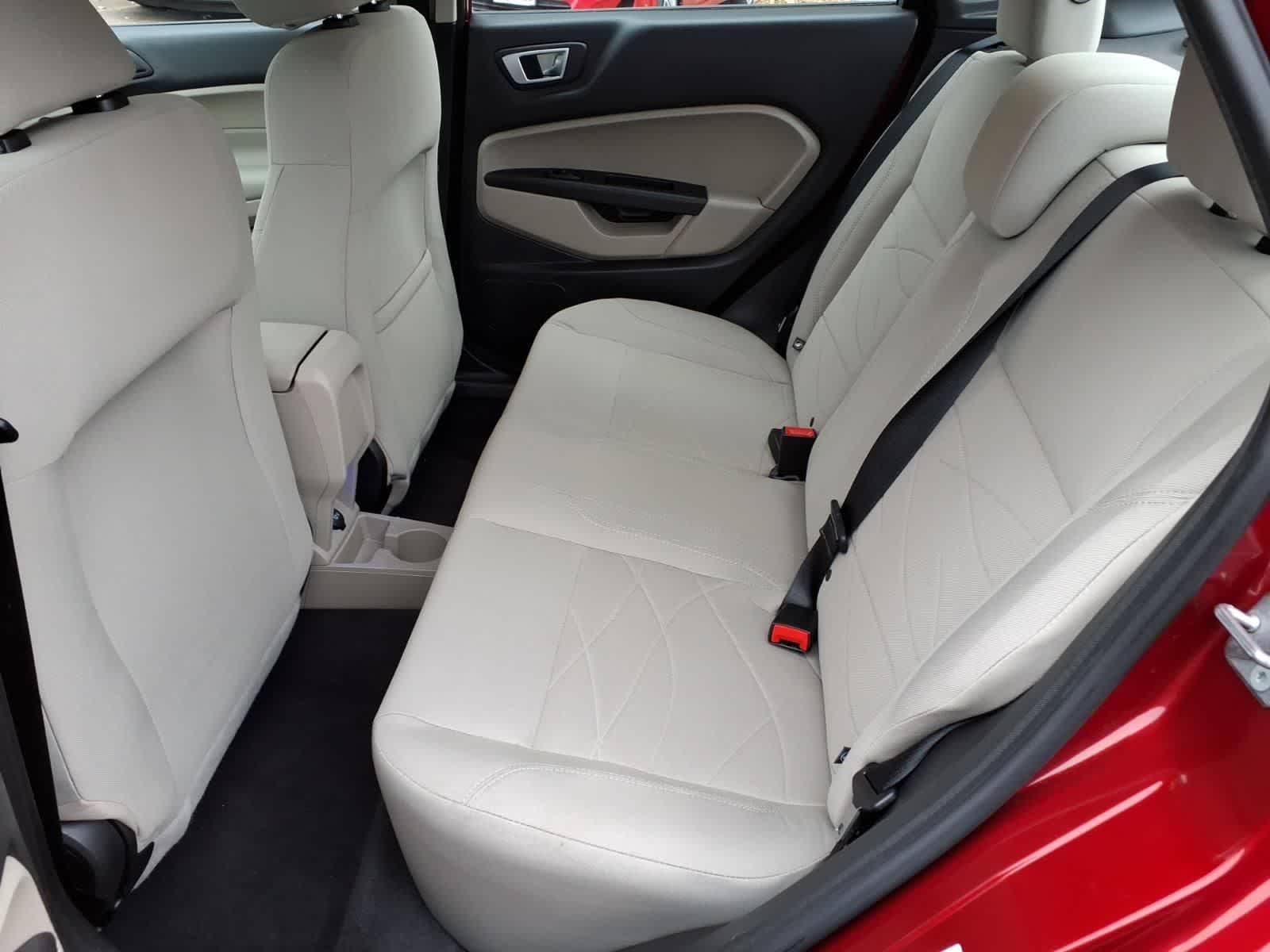 Thumbnail: 2014 Ford Fiesta - 8