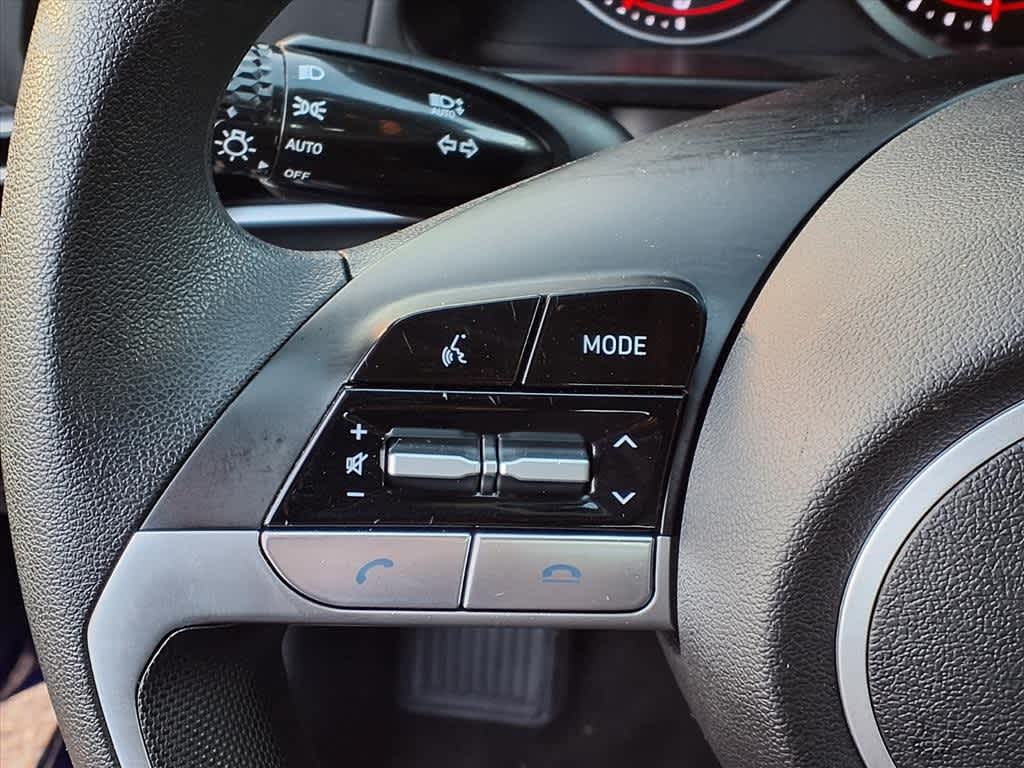 Thumbnail: 2023 Hyundai Elantra - 18