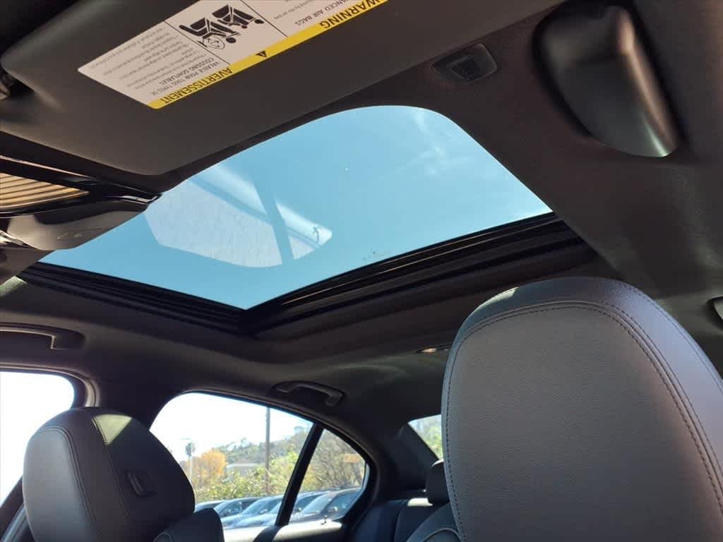 Thumbnail: 2020 BMW 3 Series - 15