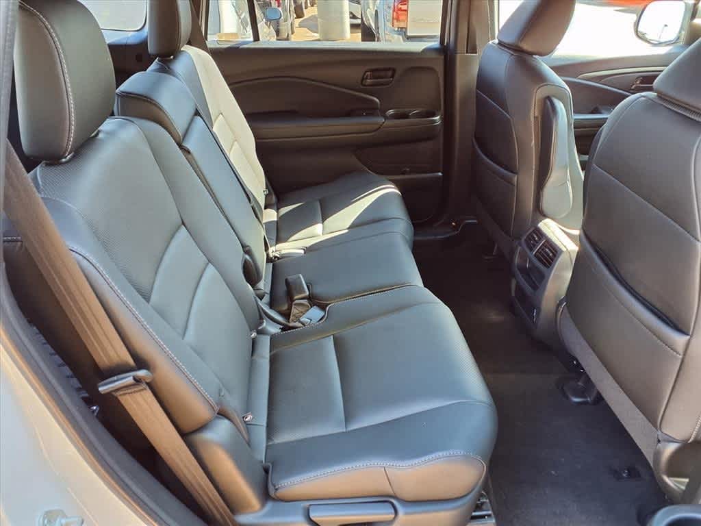 Thumbnail: 2023 Honda Passport - 13