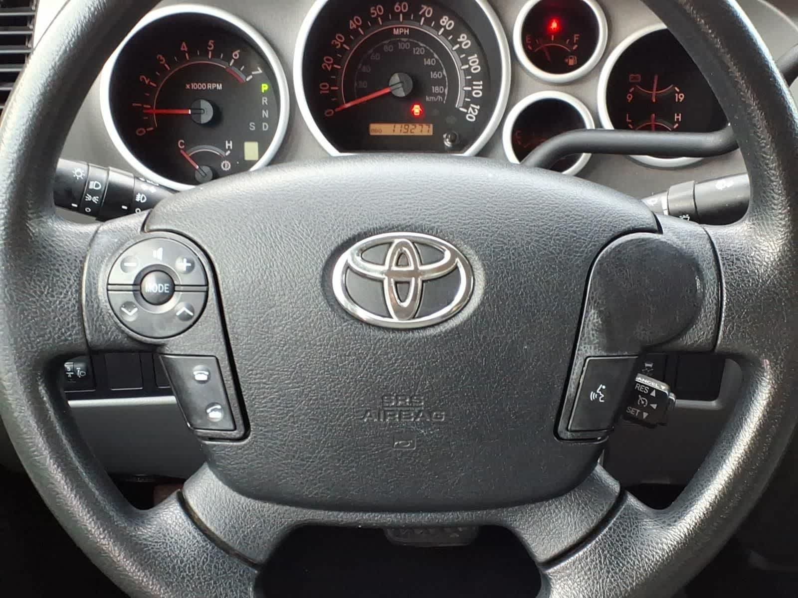 Thumbnail: 2013 Toyota Tundra - 18
