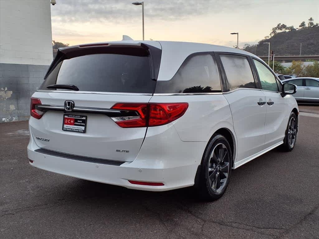 2023 Honda Odyssey Elite photo 4