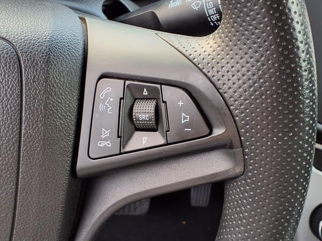 Thumbnail: 2016 Chevrolet Trax - 18