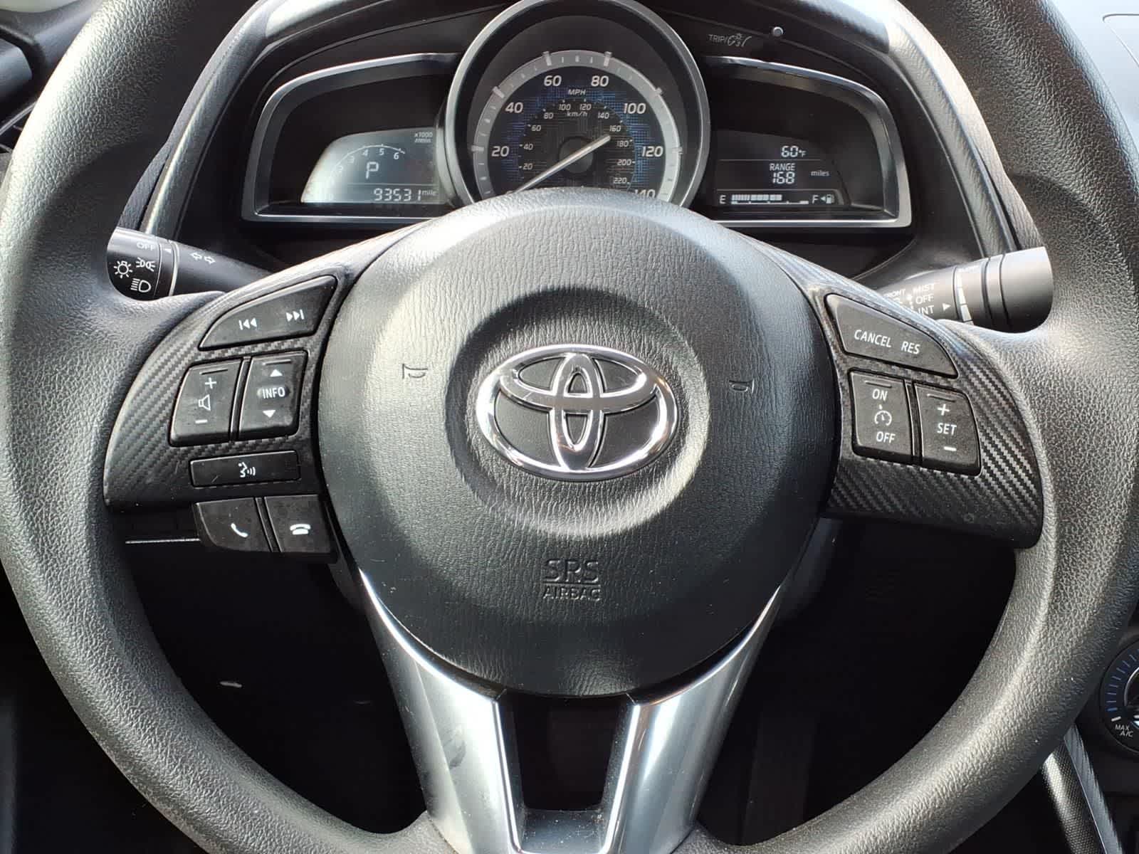 Thumbnail: 2017 Toyota Yaris iA - 15