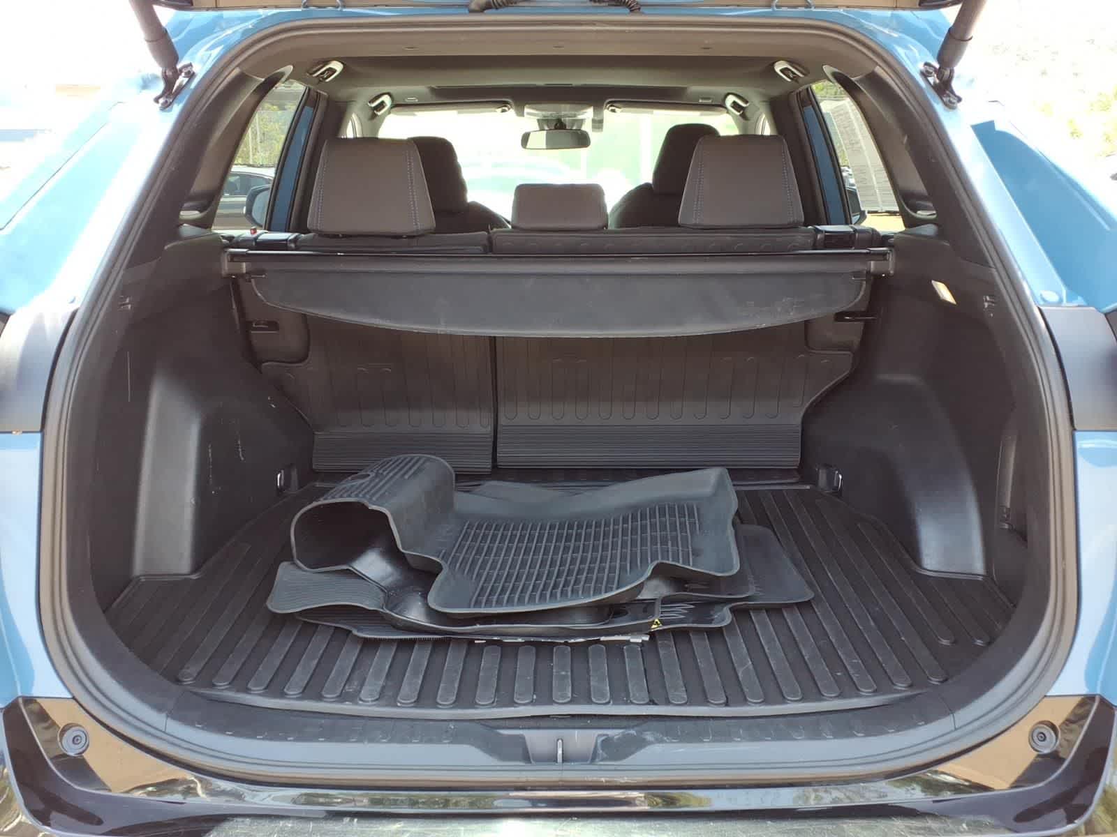 Thumbnail: 2024 Toyota RAV4 - 6