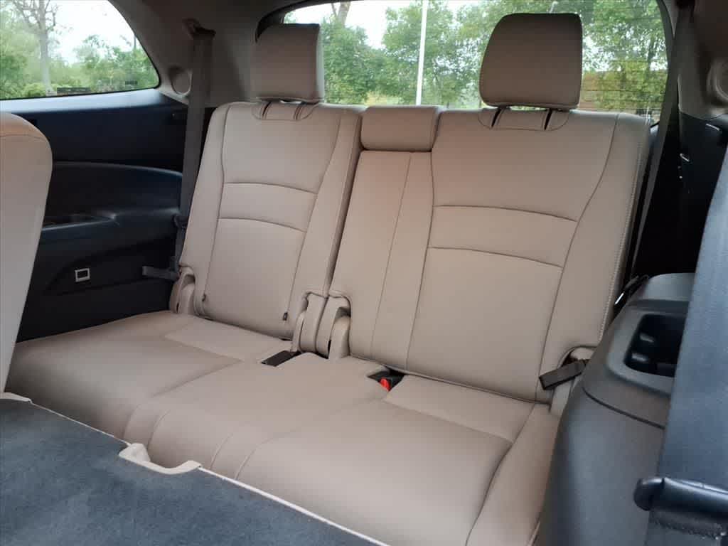 Thumbnail: 2020 Honda Pilot - 10