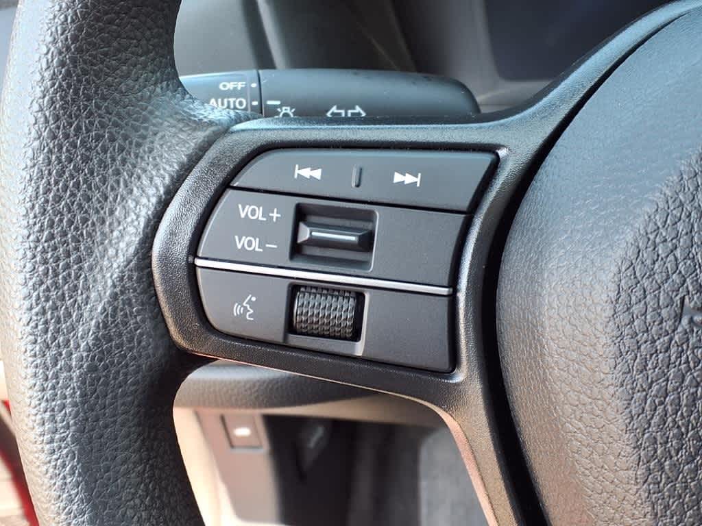 2023 Honda Accord LX 17
