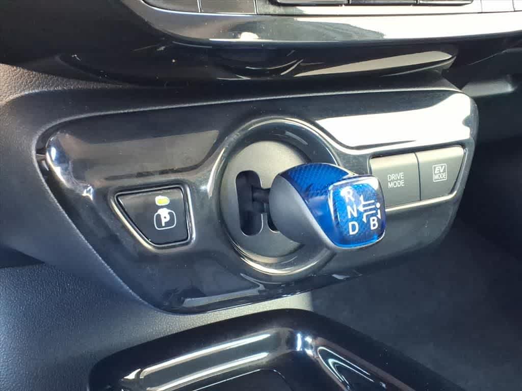 Thumbnail: 2017 Toyota Prius - 22