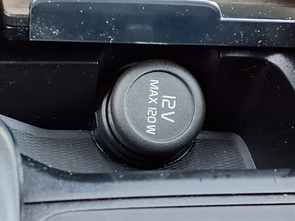 Thumbnail: 2021 Volvo XC90 - 22