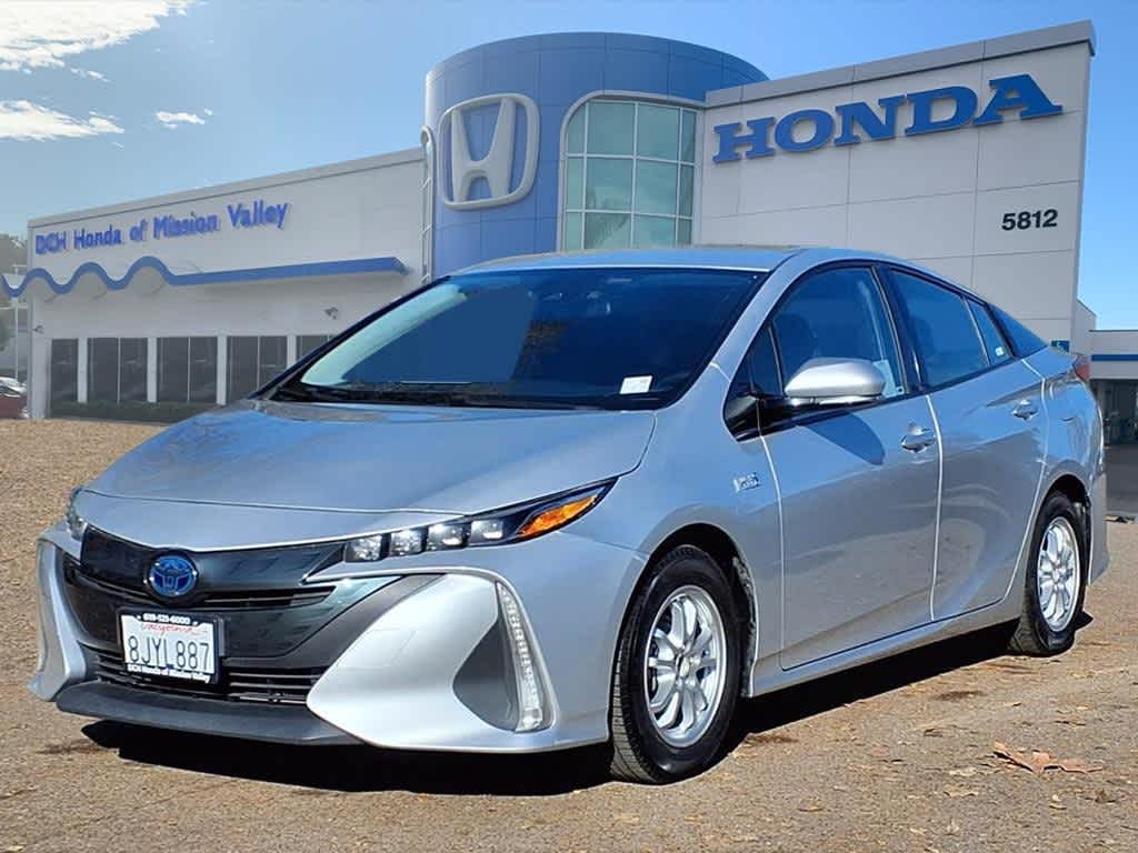 2019 Toyota Prius Prime Plus -
                  San Diego, CA
