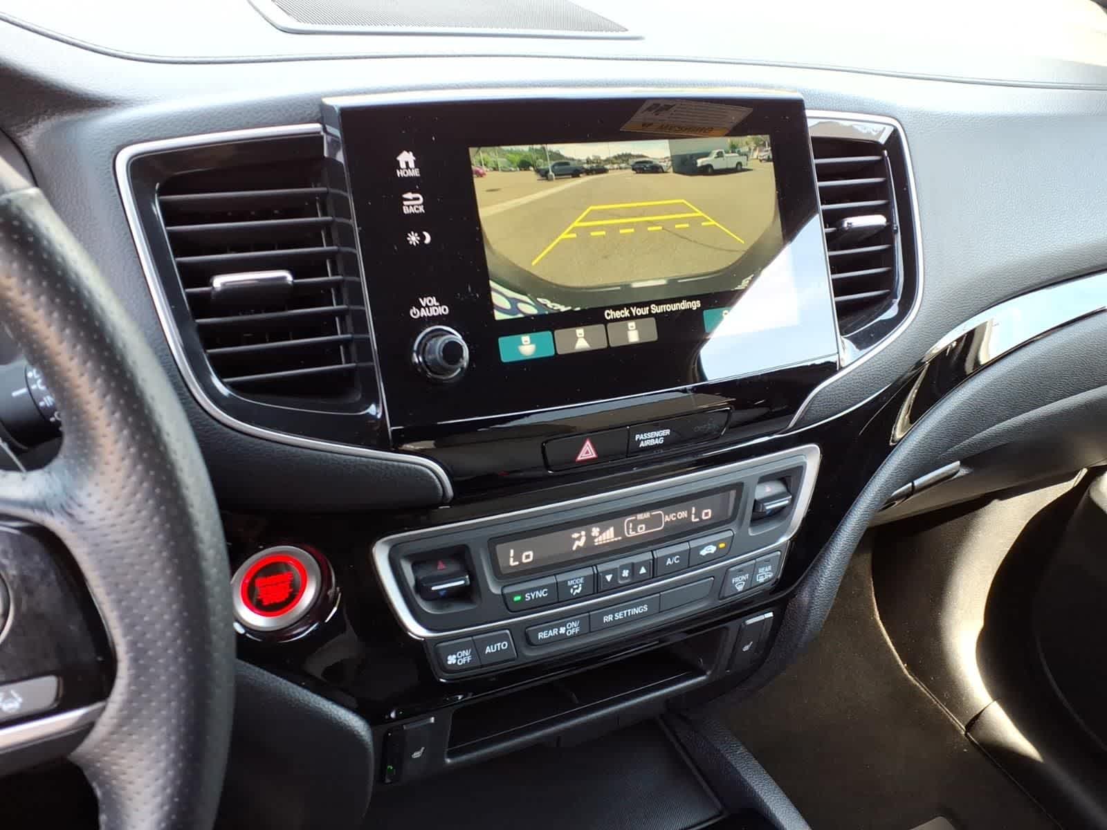Thumbnail: 2019 Honda Passport - 21