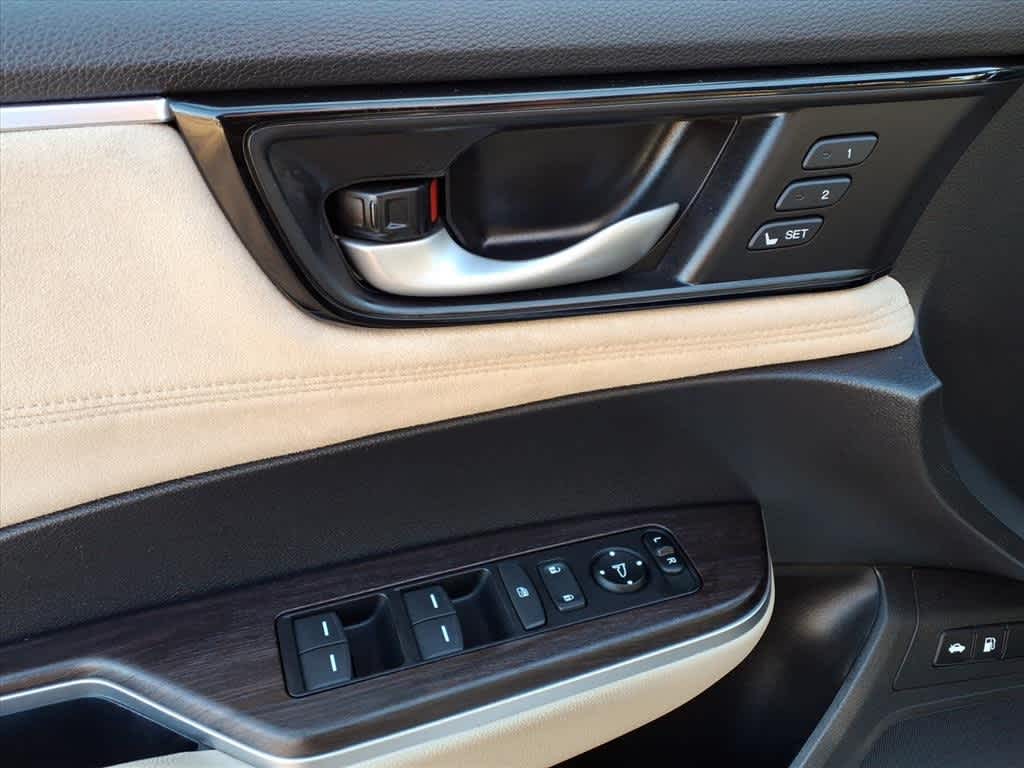 Thumbnail: 2018 Honda Clarity - 12