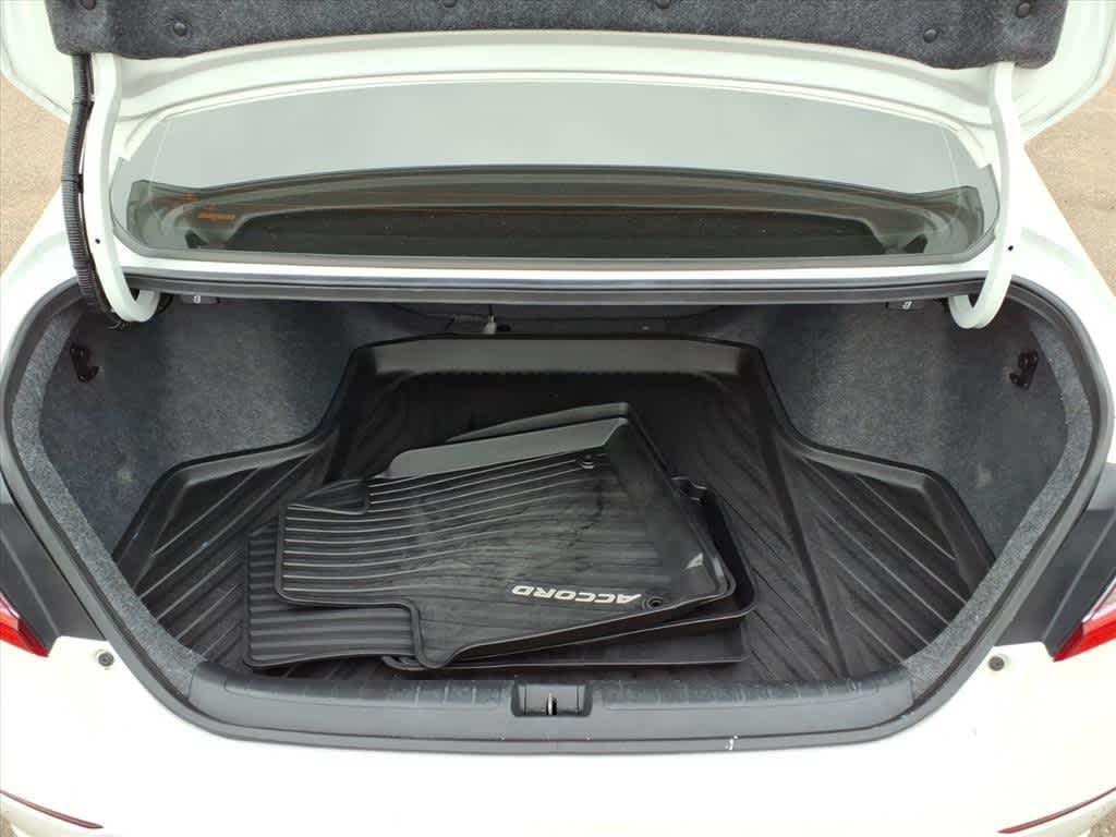 Thumbnail: 2019 Honda Accord - 6