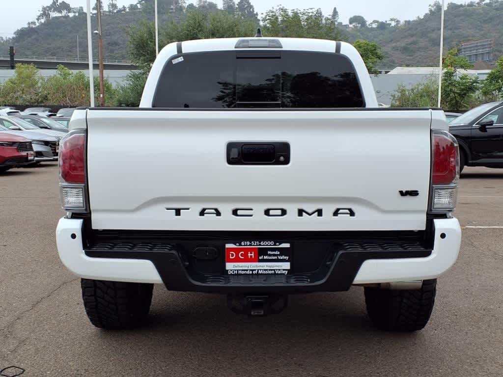 Thumbnail: 2020 Toyota Tacoma - 6