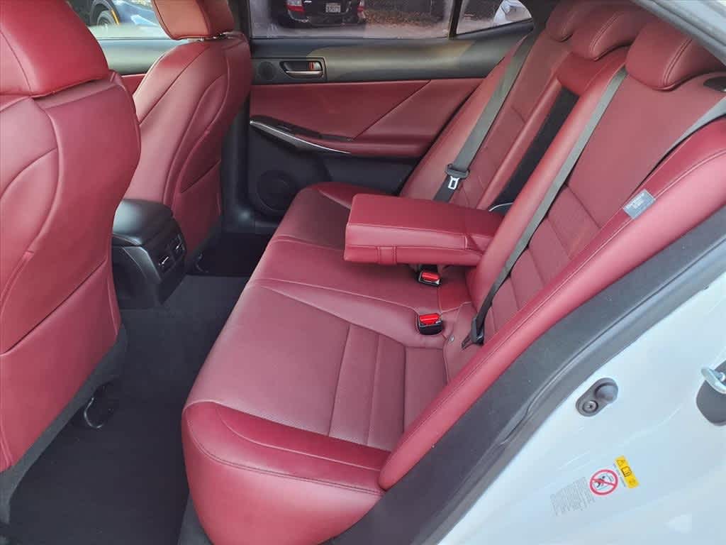 Thumbnail: 2018 Lexus IS - 9