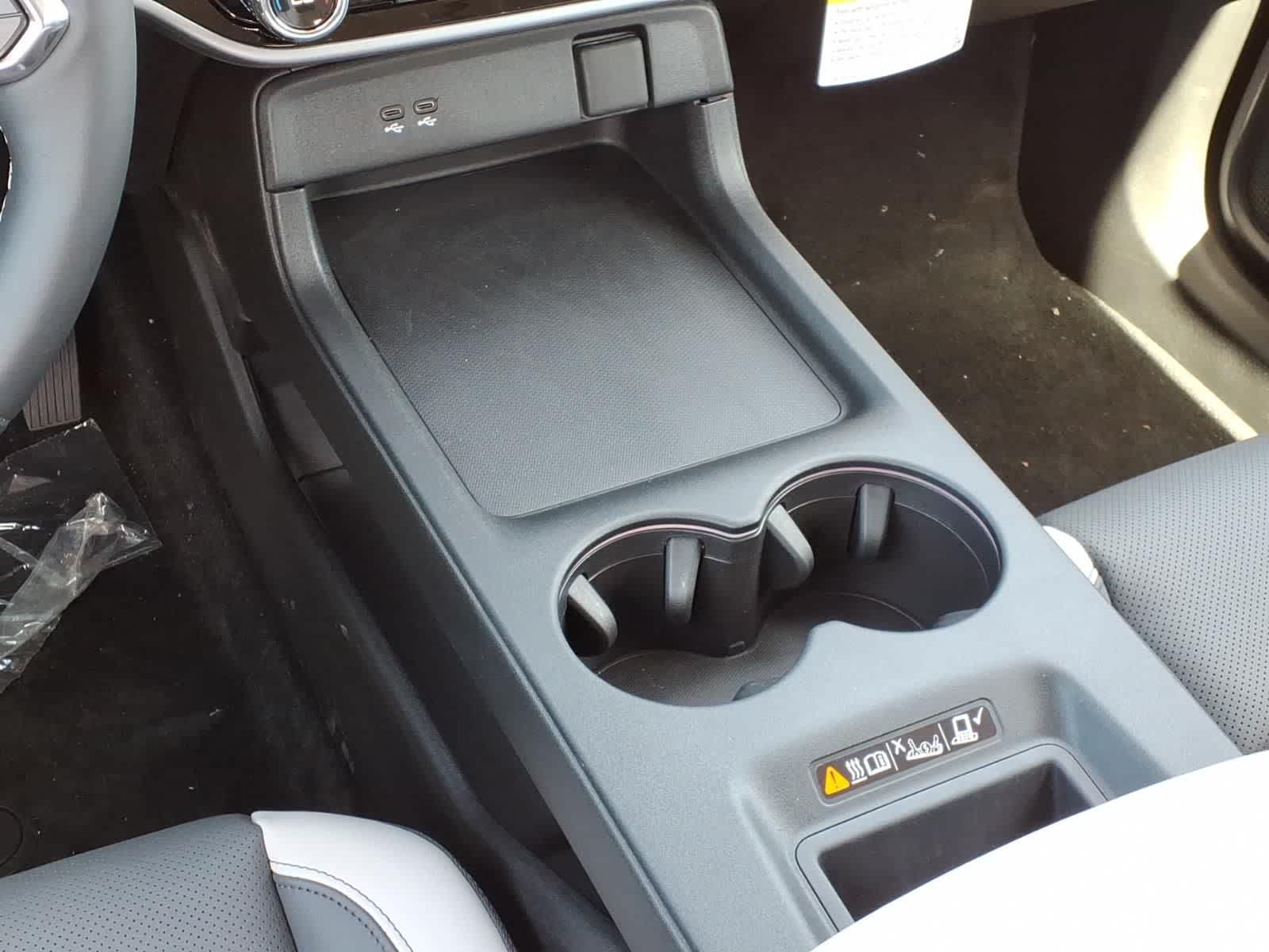 Thumbnail: 2026 Honda Prologue - 17