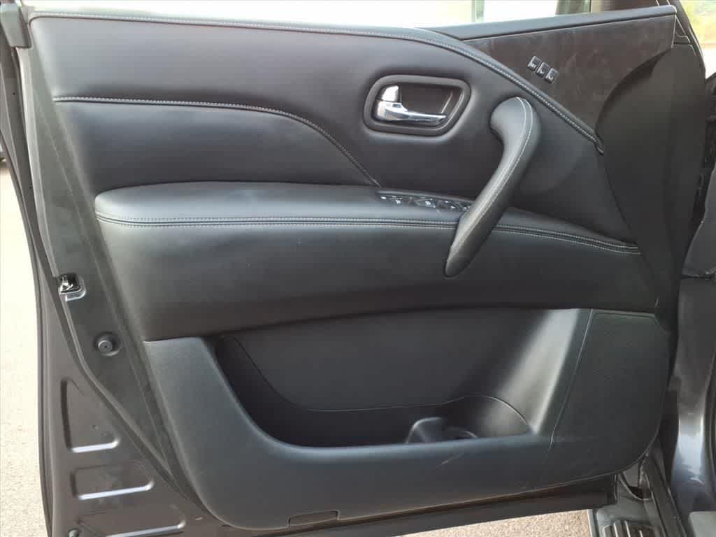 Thumbnail: 2022 INFINITI QX80 - 14