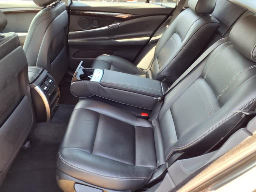 Thumbnail: 2016 BMW 5 Series - 10
