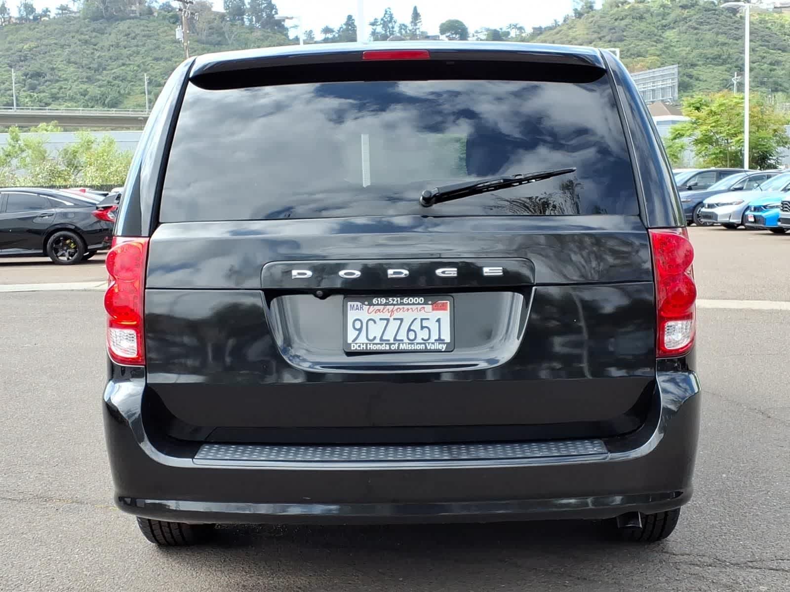 Thumbnail: 2019 Dodge Grand Caravan - 5