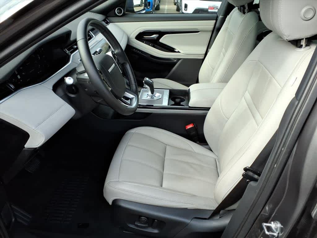 Thumbnail: 2020 Land Rover Range Rover Evoque - 15