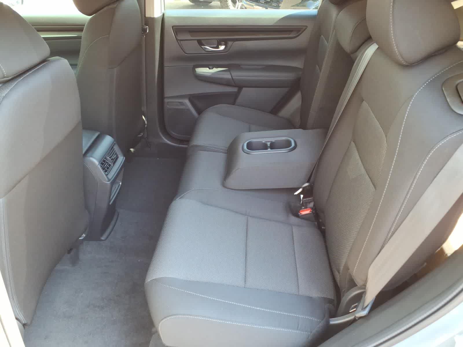 2027 Honda CR-V LX - Photo 9