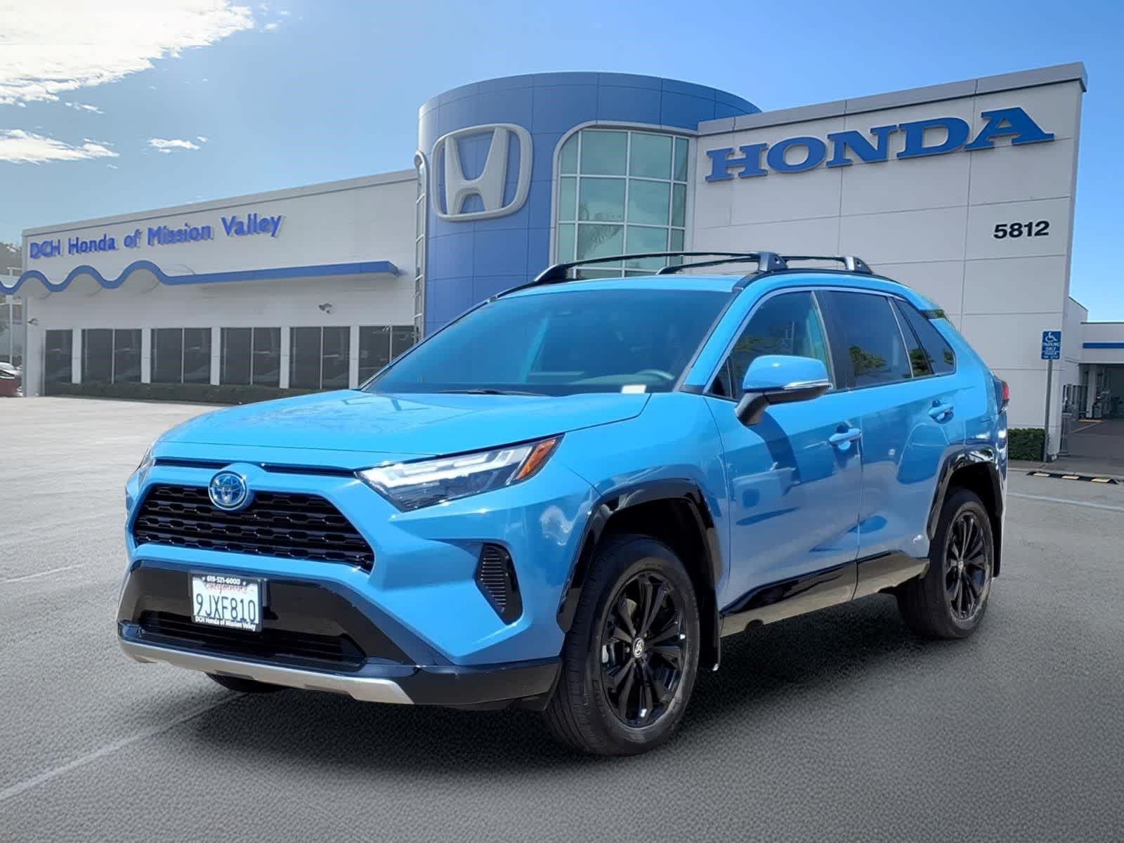 Thumbnail: 2024 Toyota RAV4 - 1