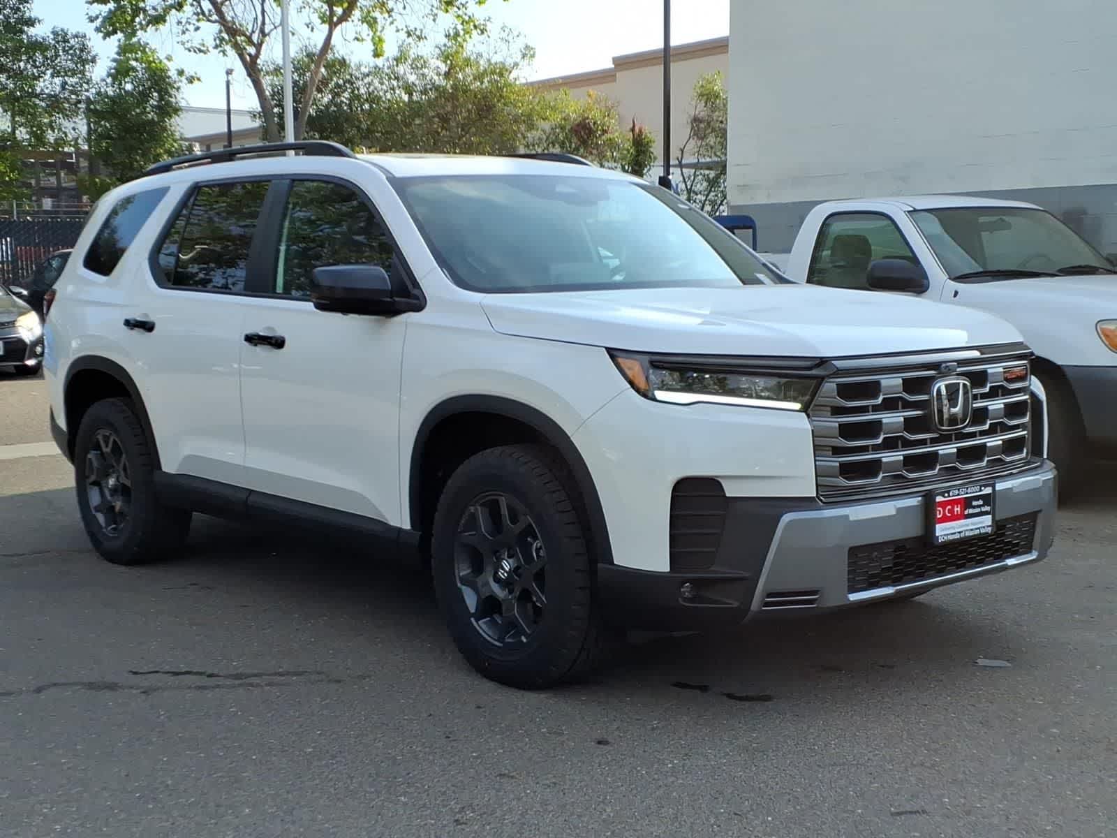 Thumbnail: 2026 Honda Pilot - 3