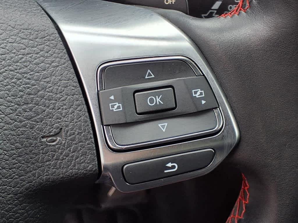 Thumbnail: 2013 Volkswagen Golf - 19