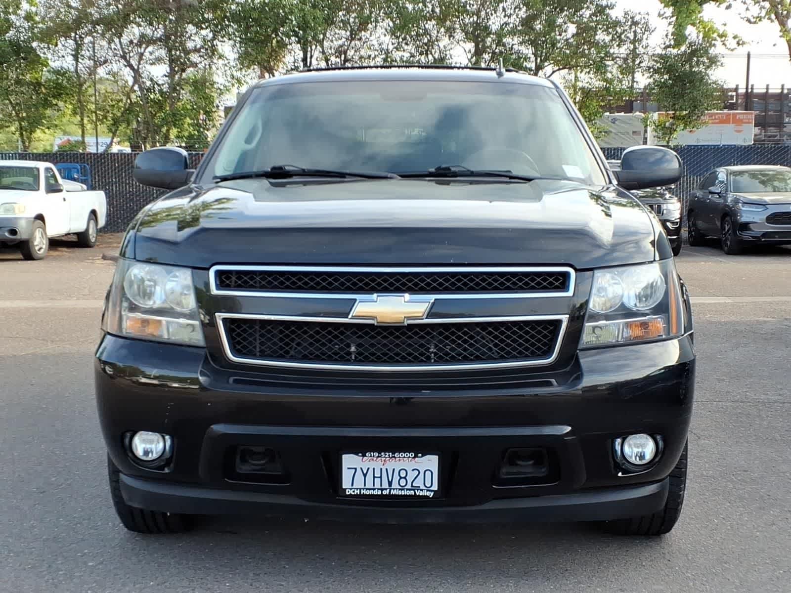 Thumbnail: 2010 Chevrolet Tahoe - 2