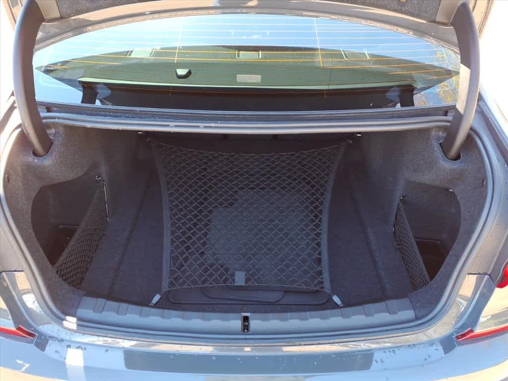 Thumbnail: 2020 BMW 3 Series - 6