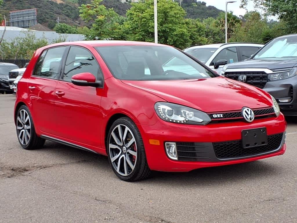 2013 Volkswagen Golf GTI photo 3