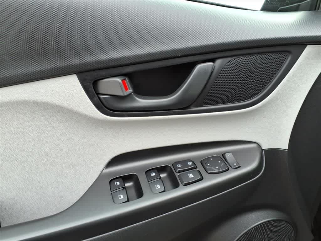 Thumbnail: 2023 Hyundai Kona - 14