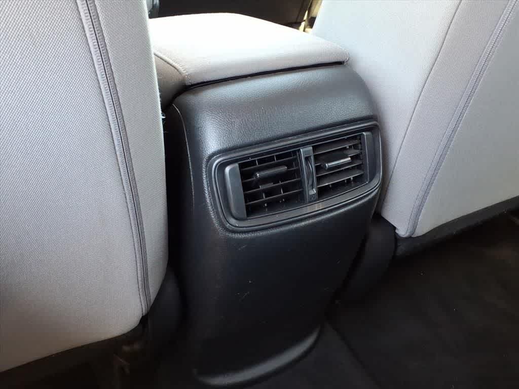 Thumbnail: 2017 Honda CR-V - 11