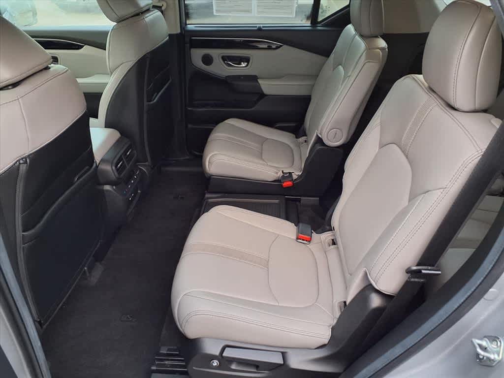 Thumbnail: 2024 Honda Pilot - 9