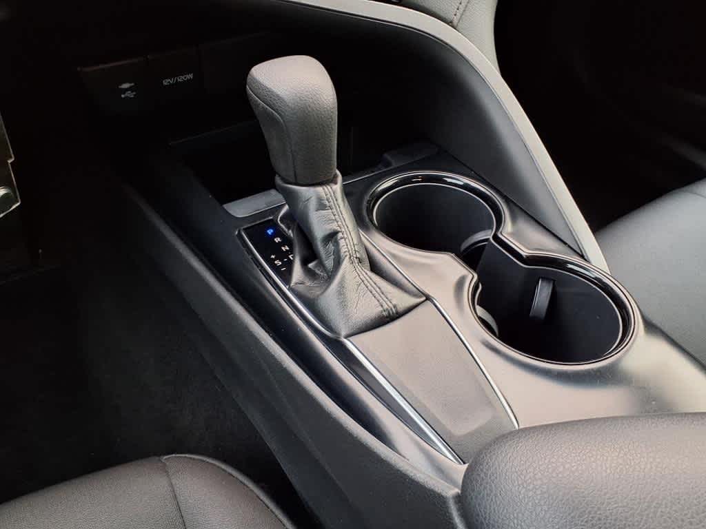 Thumbnail: 2019 Toyota Camry - 23